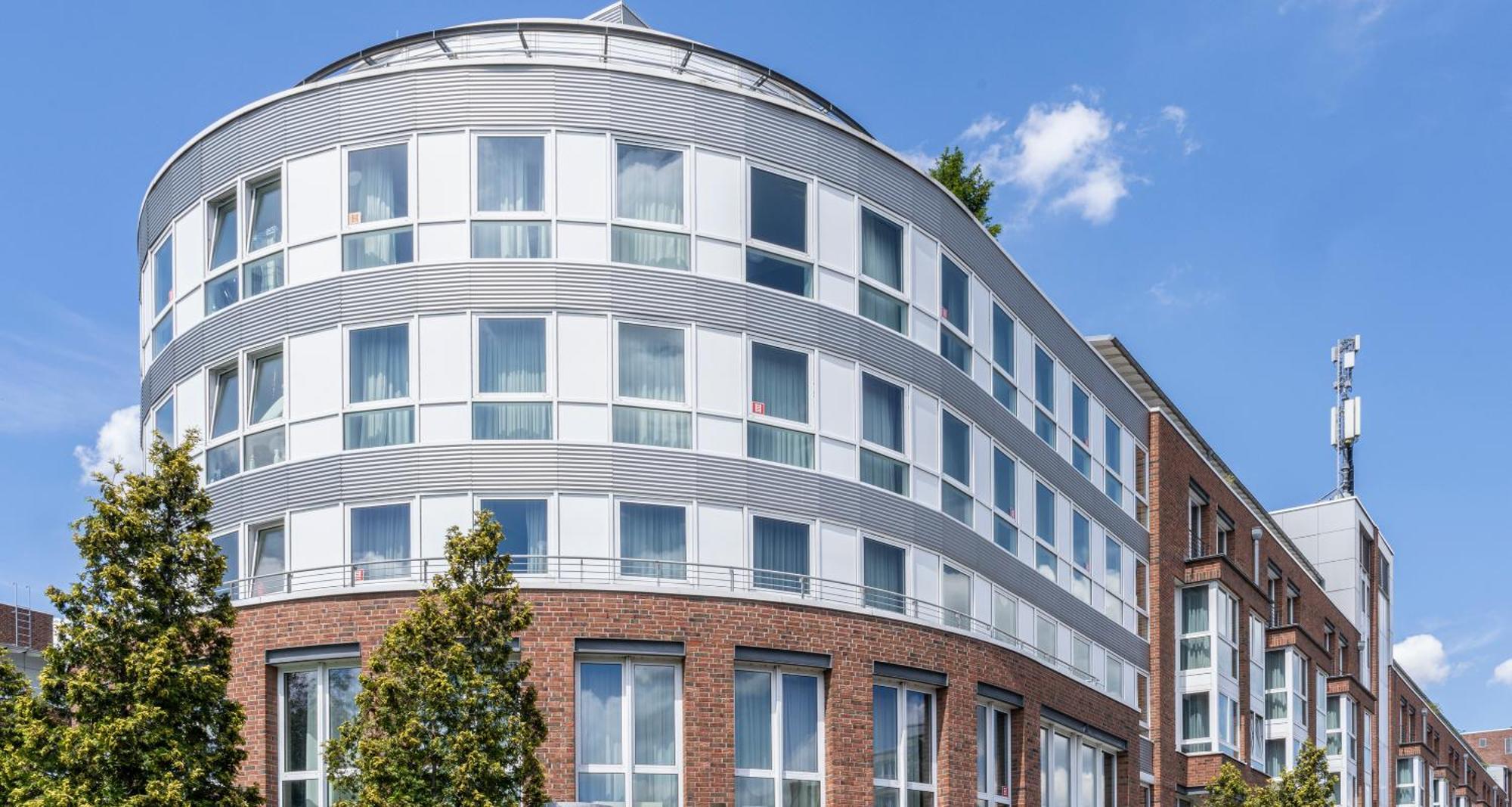 Plaza Premium Koeln Hotell Exteriör bild